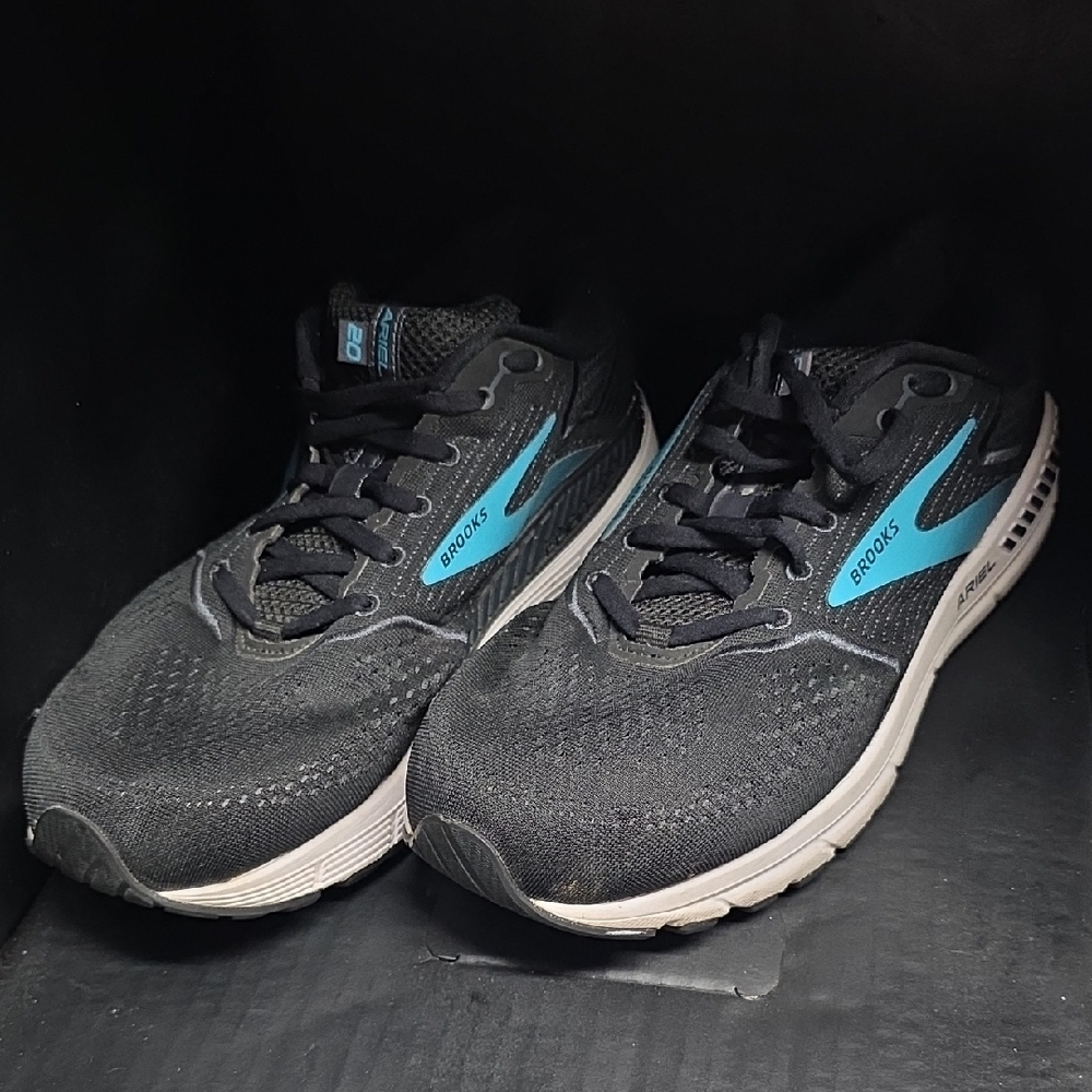 Brooks Ariel Womens Athletic Shoes - Black and Light Blue - Picture 4 of 9